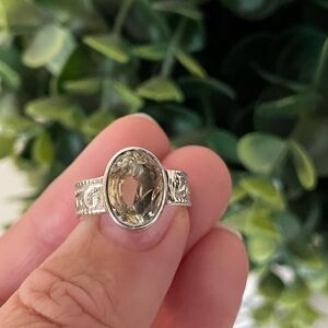Citrine Gem Oval Sterling Silver 925 thick band floral pattern Solitaire Ring